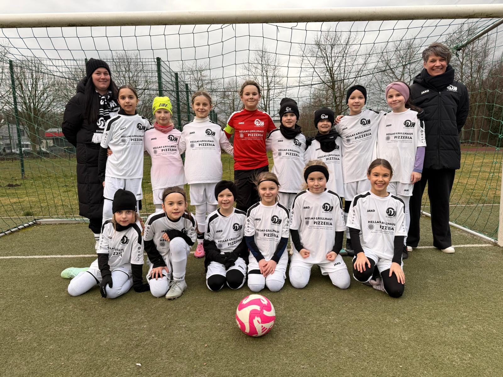 mannschaftsfoto folgt